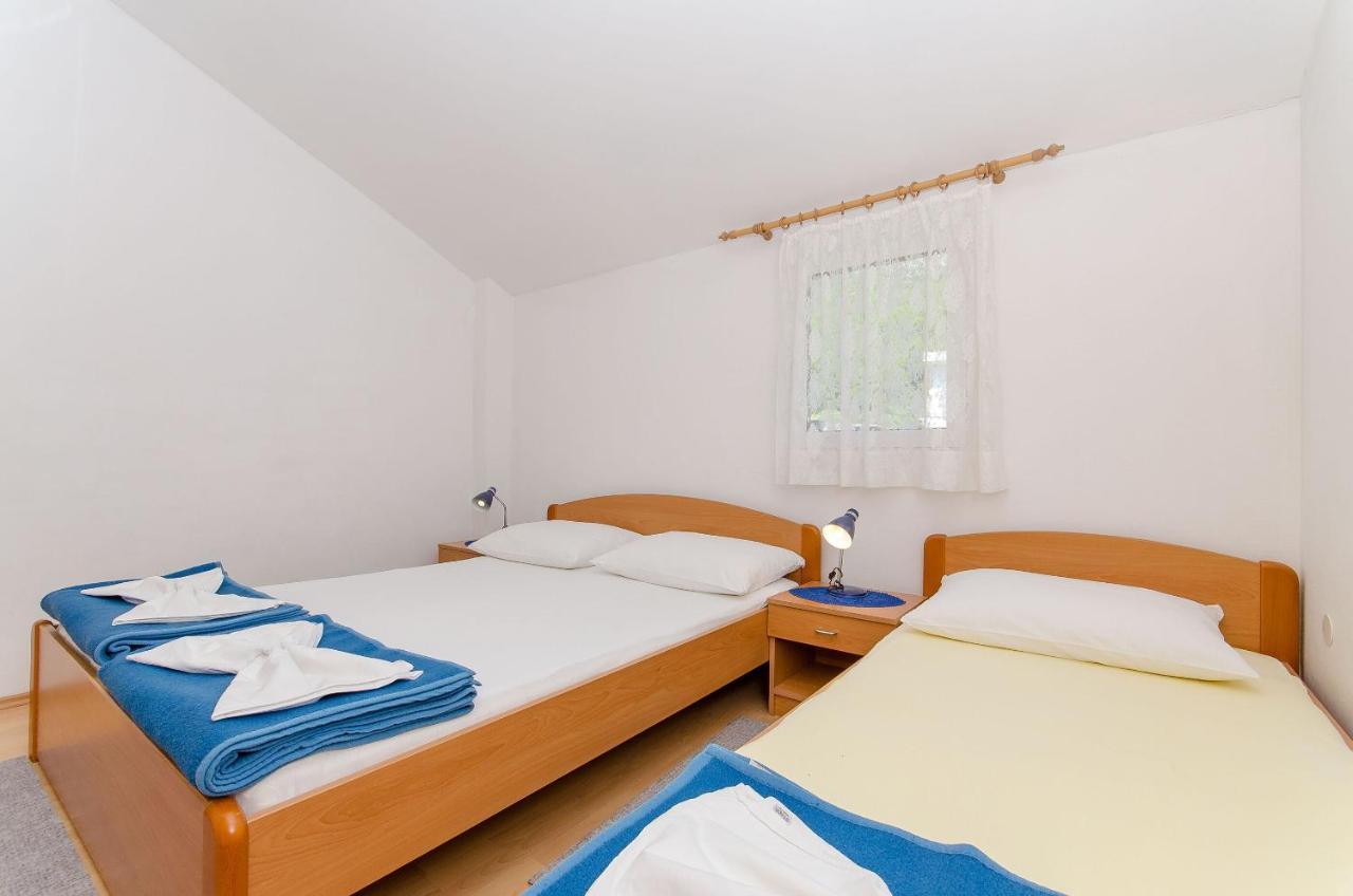 Apartments Zoran Drvenik  Luaran gambar